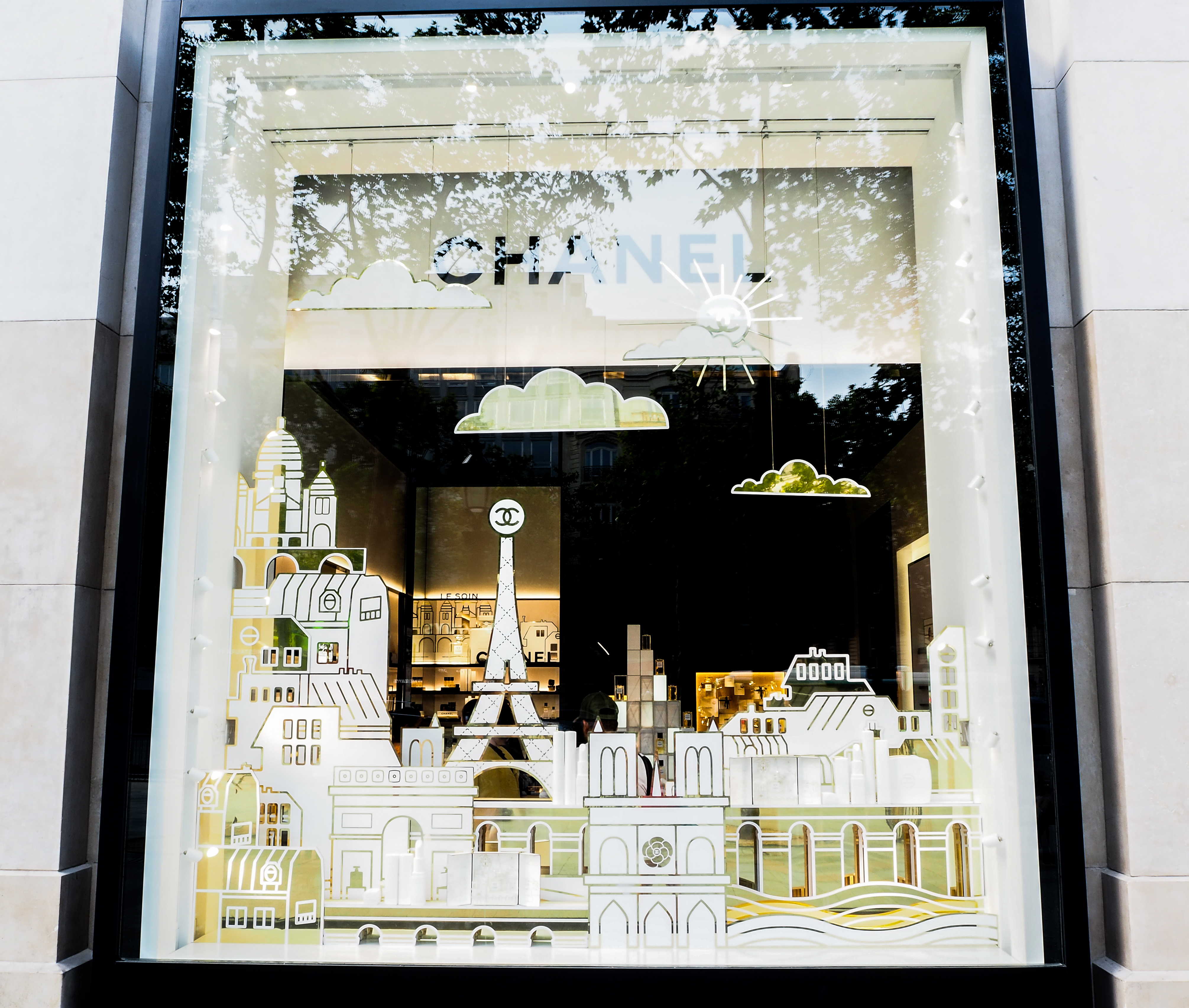 CHANEL Beauty Studio